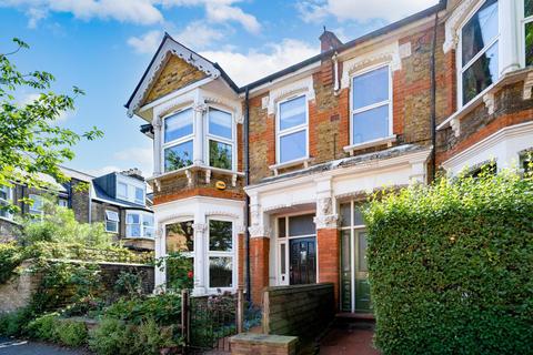 3 bed property, in London E17, £899,995