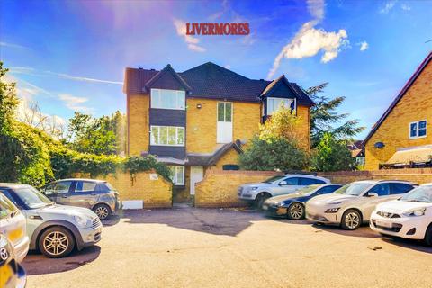 Studio, in Knights Manor Way, £125,000
