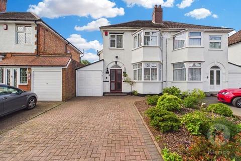 3 bed property, in Dalbury Road, £295,000