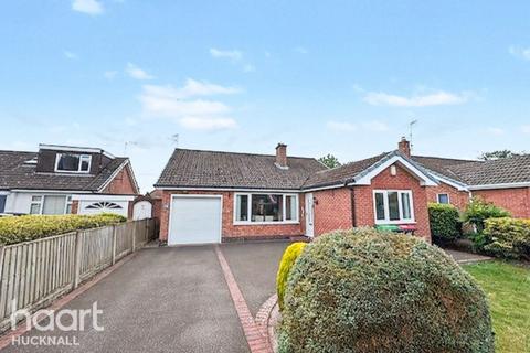 3 bed property, in Moor Road, £375,000