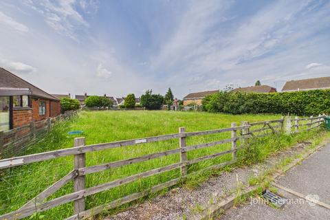 Studio, in Church Mews, £350,000