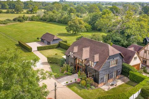 3 bed property, in Mays Green, £2,500,000