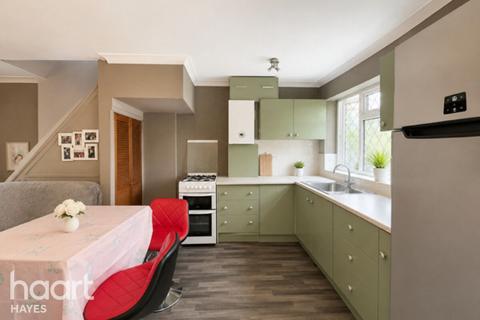 2 bed property, in Fredora Avenue, £440,000
