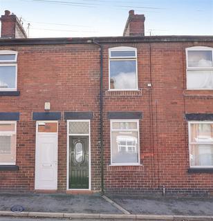 2 bed property, in Cromer Street, £130,000