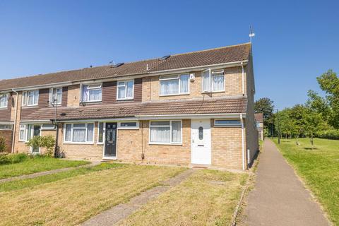 5 bed property, in Goodman Park, £430,000