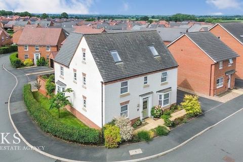 5 bed property, in Trent Way, £680,000