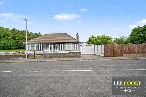 3 bed property, in Lilac Road, £270,000