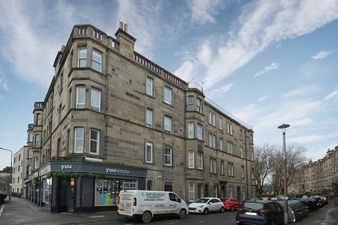1 bed property, in 3/8 Craighall Crescent, £215,000