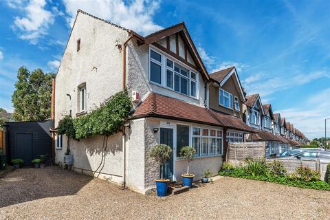 3 bed property, in Malden Road, £650,000