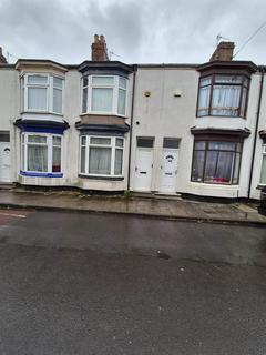3 bed property, in Wicklow Street, £65,000