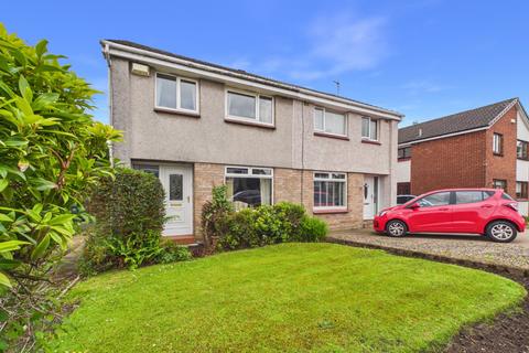3 bed property, in Stuart Road, £220,000