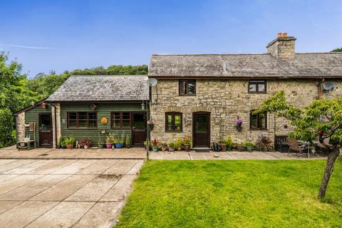 4 bed property, in Burlingjobb, £375,000