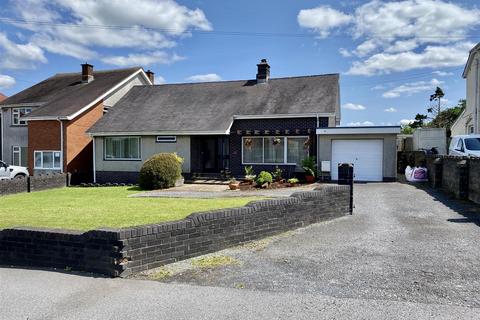 2 bed property, in Pontardulais Road, £360,000