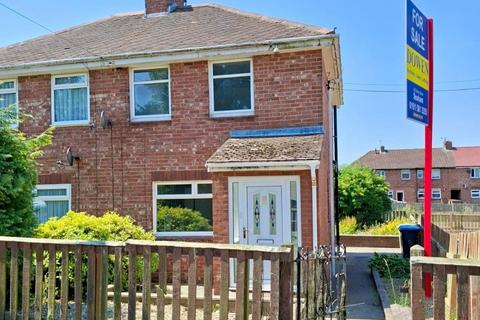 2 bed property, in Shinwell Terrace, £80,000