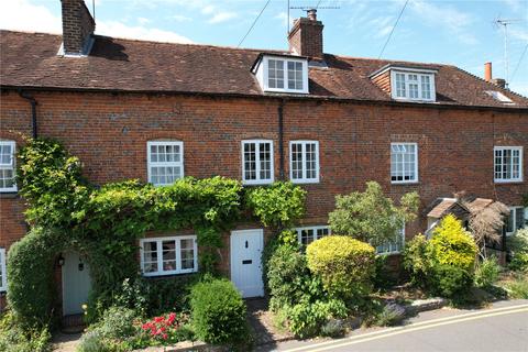3 bed property, in Beavers Road, £410,000