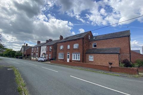 7 bed property, in Birches Lane, £550,000