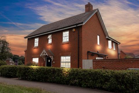 3 bed property, in Leighton Buzzard LU7, £425,000