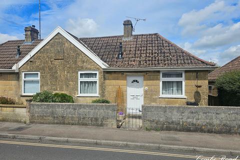 2 bed property, in Combe Road, £375,000