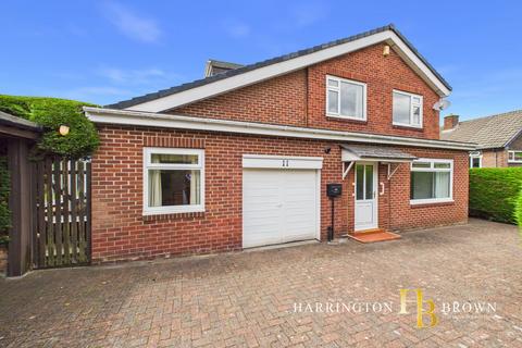 3 bed property, in Glenside, £300,000