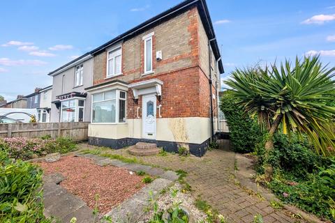 3 bed property, in Darlington Lane, £59,000