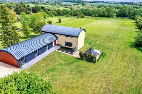 7 bed property, in Broad Bush, £1,950,000