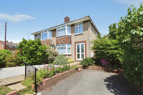3 bed property, in Pound Road, £310,000