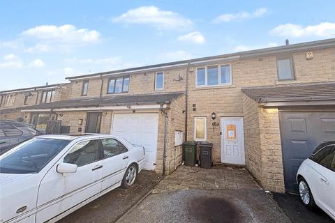 3 bed property, in Doctors Row, £140,000