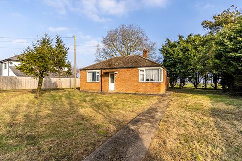 3 bed property, in Carrington Road, £125,000