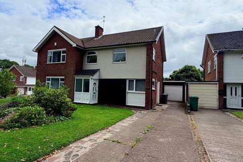 3 bed property, in Lichfield Road, £240,000