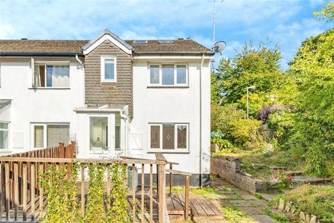 3 bed property, in Hermitage Road, £199,950