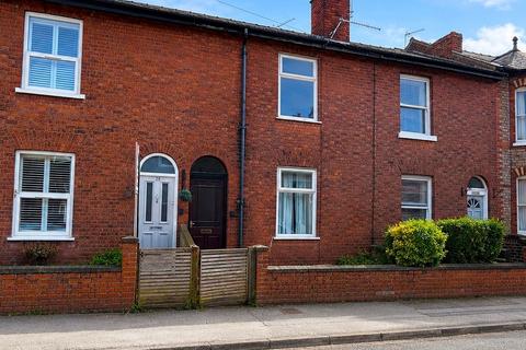 2 bed property, in Bath Street, £330,000
