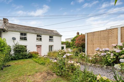 3 bed property, in Weeth Road, £325,000
