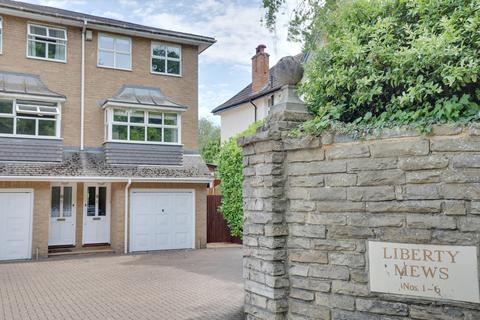 3 bed property, in Liberty Mews, £600,000
