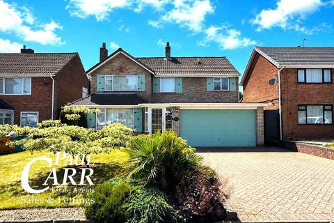 4 bed property, in Ley Hill Road, £675,000