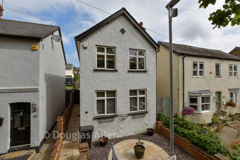 2 bed property, in Brook Road, £396,500