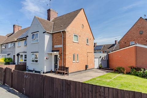 3 bed property, in Overpark Avenue, £240,000