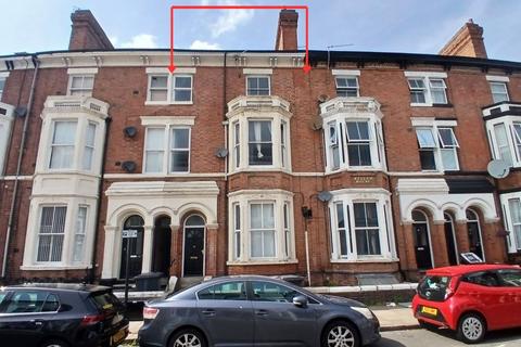 9 bed property, in 16 Saxby Street, £275,000
