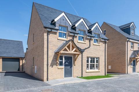 3 bed property, in The Cedars, £540,000