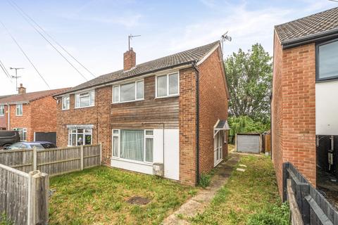 3 bed property, in Carrant Road, £325,000