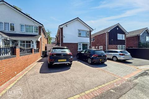 3 bed property, in Newton Road, £375,000
