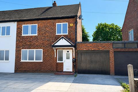 3 bed property, in Brooke Avenue, £389,999