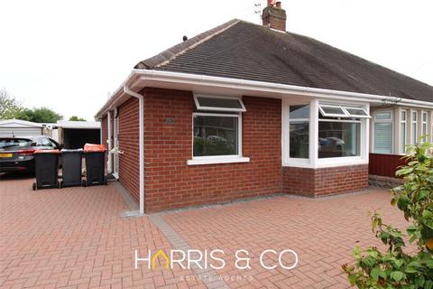 2 bed property, in Bennett Road, £150,000