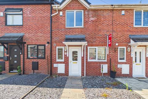 2 bed property, in Ravenhead Road, £135,000