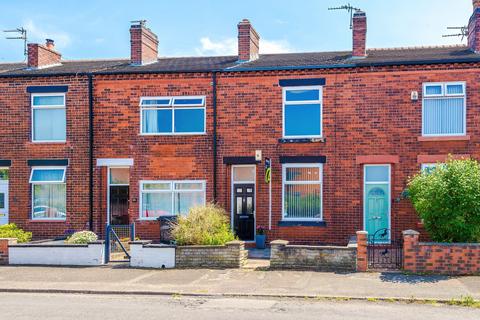 3 bed property, in Coniston Street, £130,000