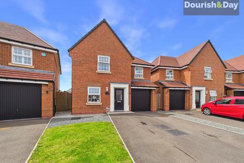 3 bed property, in Tomkinson Heights, £375,000