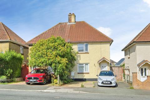 3 bed property, in Herbert Road, £260,000
