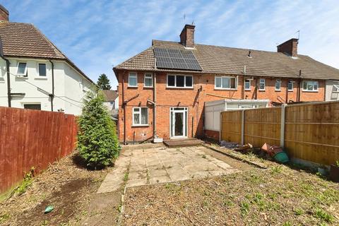 3 bed property, in Overpark Avenue, £200,000