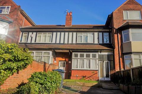 5 bed property, in Tyburn, £280,000
