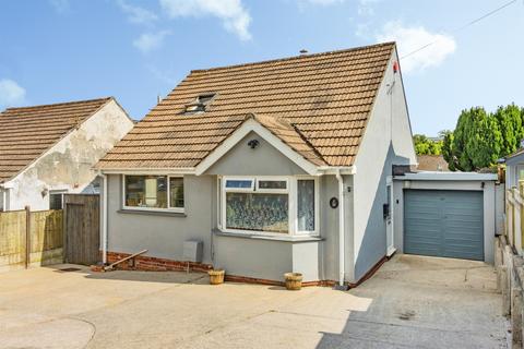 3 bed property, in Borough Park Road, £375,000