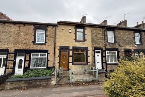 2 bed property, in Keresforth Hill Road, £130,000